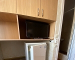 White house телевизор и холодильник в комнатах фото